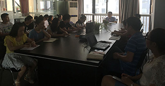 真正的成功 永遠只屬于力爭上游的人