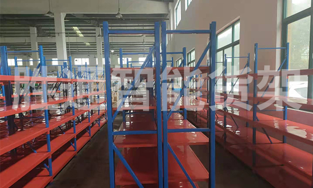 祝賀臺玖精密機械1358組重型橫梁貨架順利投入使用