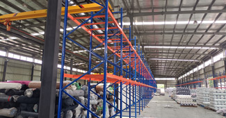 倉庫里換上勝通重型貨架，浙江閩鋒化學(xué)有限公司可算是放心了！