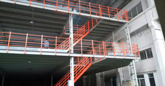 多虧了勝通鋼平臺，寧波宏都模塑的倉庫空間利用率是越來越高！