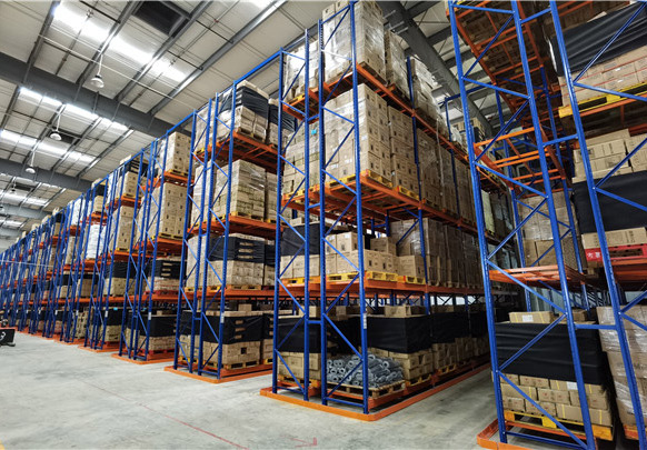 重型窄巷式貨架