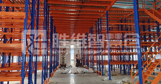 用上勝通的閣樓貨架后，這家機(jī)器人制造企業(yè)倉(cāng)庫(kù)變“大”了