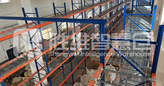 定制型重型貨架帶來的好處太多了，這家新材料企業(yè)表示很滿意！