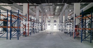 醫(yī)藥倉儲首選重型貨架：強大承重能力，讓產品儲存更安全穩(wěn)定