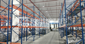 單層載重達3000kg的重型貨架，是解決貨物存儲難題的利器