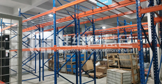 這款單層載重最大可達(dá)3000KG的重型貨架，輕松解決倉(cāng)儲(chǔ)難題