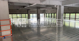 一款承重強(qiáng)、空間利用率高的鋼平臺(tái)貨架，堪稱(chēng)倉(cāng)儲(chǔ)空間魔法棒！