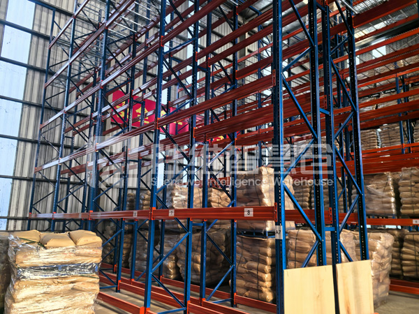 這款讓倉庫倉儲局面煥然一新的重型貨架，讓企業(yè)連連稱贊！