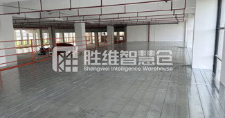 土地貴、空間?。夸撈脚_讓電器倉儲 