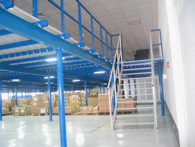 鋼平臺.jpg 鋼平臺.jpg