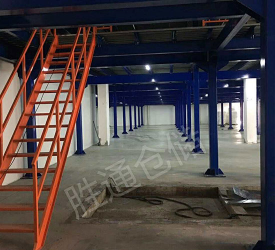 鋼平臺，鋼結(jié)構(gòu)平臺，鋼平臺施工.jpg