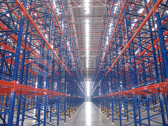 重型貨架、懸臂貨架、重型橫梁式貨架.jpg
