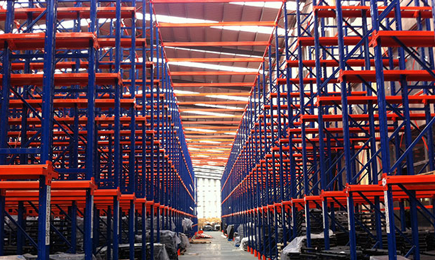 倉儲貨架.png