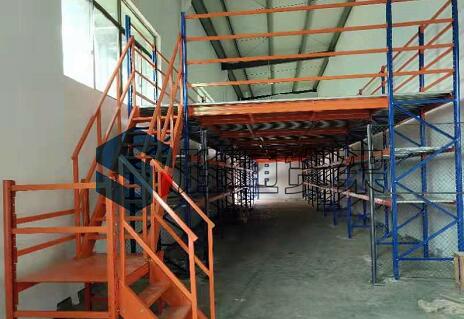 橫梁貨架.jpg