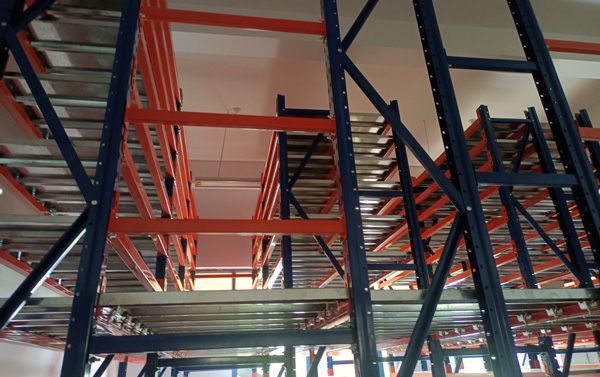 定制型閣樓貨架，讓浙江黎明制造的倉庫“豈止于大”！