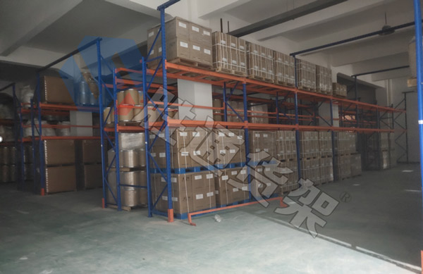 德清博恒化工科技與勝通再次合作，完成新一款重型貨架的定制！