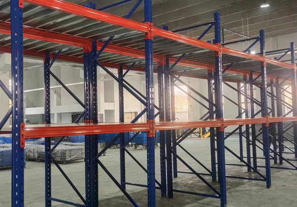 一款承重強的重型貨架，助力浙江遠(yuǎn)大華欣倉庫升級！