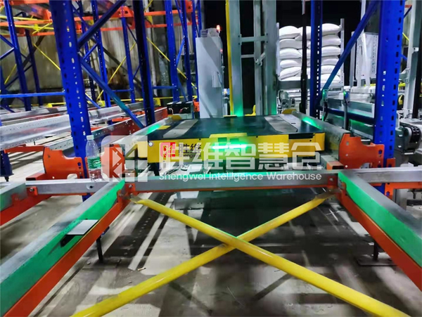 穿梭車(chē)密集系統(tǒng)庫(kù)