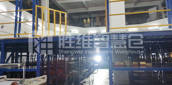 閣樓貨架 閣樓貨架