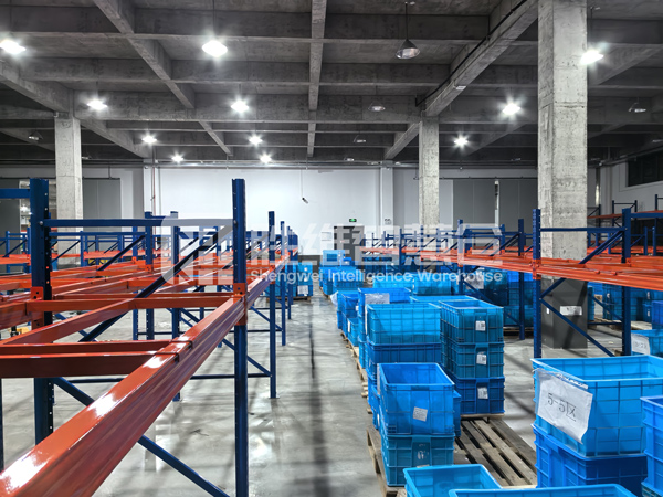 重型貨架600.jpg 重型貨架600.jpg