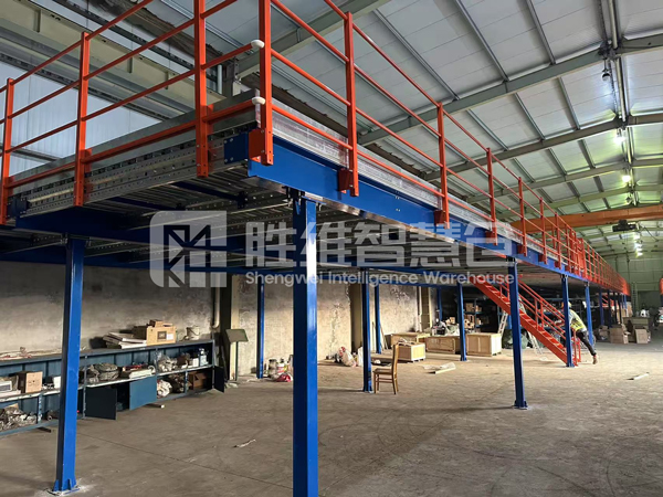 鋼平臺2600.jpg 鋼平臺2600.jpg